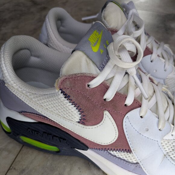 Nike Air Max Excee 'Football Grey Obsidian Volt' (women's 8) - Picture 7 of 9